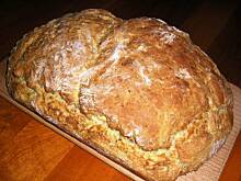 Fot. till, Chleb pszenno-razowy z ziarenkami