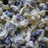 Sałatka śledziowa z fasolką i selerem