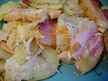 Fot. sabia, Zapiekanka-ziemniaki kapusta boczek