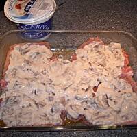 Kotlety schabowe zapiekane z pieczarkami i serem