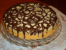 Fot. meg30, Ciasto z kremem chałwowym