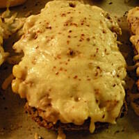 Kanapka z tunczykiem na cieplo