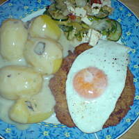 sznycel z jajkiem sadzonym