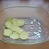 Zapiekanka ziemniaczana z mięsem mielonym i fasolą