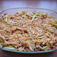 Zapiekanka ziemniaczana z mięsem mielonym i fasolą