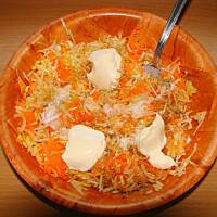 Surówka z pora marchewki i jabłka