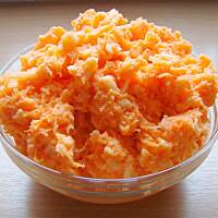 Surówka z marchewki i jabłuszka