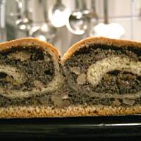 Makowiec zawijany jak okulary