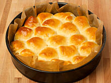 Fot. Wkn, Kulebiak z kapsutą