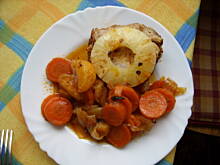 Fot. agi_q, Pieczeń wieprzowa z ananasem