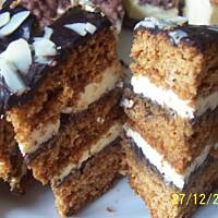 Piernik z kremem i powidłami