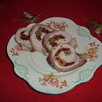 Schab nadziewany suszonymi pomidorami