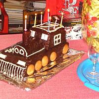 Ciuchcia-Tort czekoladowy z wkładką kokosową