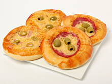 Fot. Wkn, Mini pizze z ciasta na kibiny