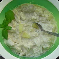 Salatka z Kurczaka z Ananasem