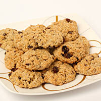 Golden Oatmeal Cookies with dried fruit