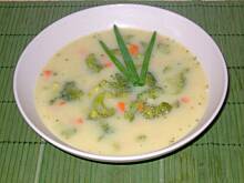 Fot. babelek, zupa brokułowa z dwoma serami