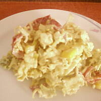 Sałatka z chińskich zupek curry i kurczaka