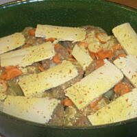 Cebula faszerowana w sosie maślanym