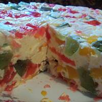 Torcik galaretkowo śmietankowy