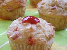 Fot. Grzankos, Muffinki śniadaniowe wędlinką pachnące