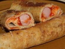 Fot. flajunio, parówki w naleśnikach