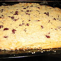 Placek drożdżowy z wiśniami i kruszonką