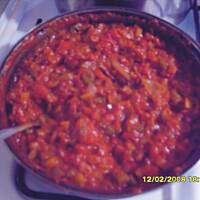 zapiekanka z sosem pomidorowym i serem