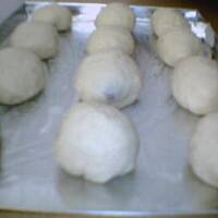 Drożdżowe bułeczki z Różanym nadzieniem