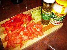 Fot. małgoska, Sałatka makaronowa z sosem tatarskim