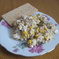 Szybka sałatka z tuńczykiem