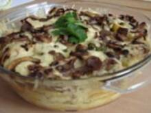 Fot. bbetty, Zapiekanka ziemniaczano-pieczarkowa