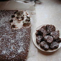 Kakaowe ciastka z kokosową nutką