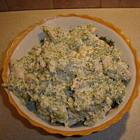 Sałatka brokułowa 2