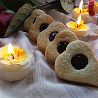 Kruche ciastka z dżemem