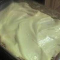 Szarlotka z bezą na kruchym cieście