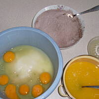 Ciasto z serem i brzoskwiniami