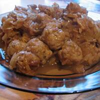 Bigos z małymi kuleczkami