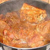 Bigos z małymi kuleczkami