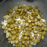 Salatka z matjasow - od Grazynki