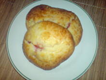 Fot. kuleczka, Buleczki drozdzowe z truskawkami