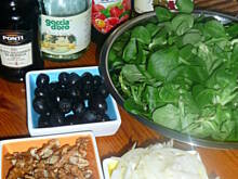 Fot. Olvis, Sałatka - Roszponka malinowo-balsamiczna