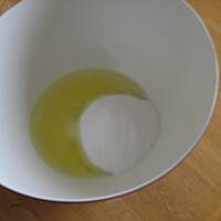 deserek rozpływa sie w ustach i znika z balchy