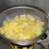 deserek rozpływa sie w ustach i znika z balchy