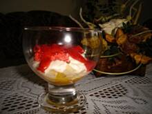 Fot. yette, deserek z owocami