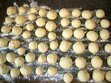 Fot. Anes, pączki doskonałe i proste