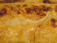 Fot. niebieska-różyczka, Rolada mięsna w cieście francuskim Różyczki