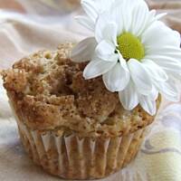 Muffinki cynamonowe z rabarbarem