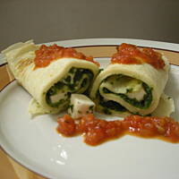 Naleśniki z fetą i szpinakiem