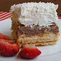 Kremówka truskawkowo- kokosowa